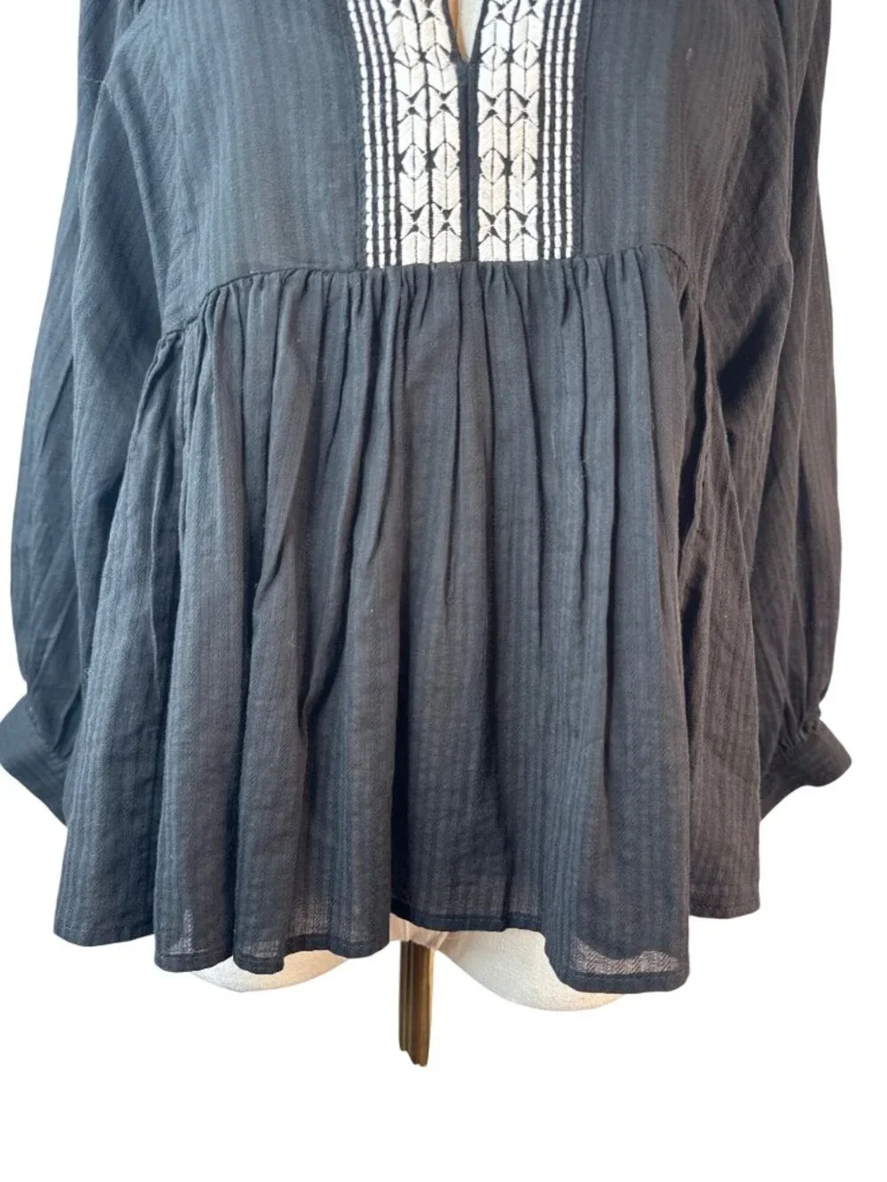 Banana Republic lightweight breathable